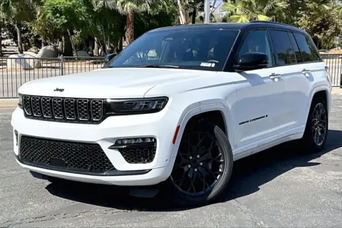 Photos of 2025 Jeep Grand Cherokee Summit for sale in Redlands, CA at Redlands CDJR