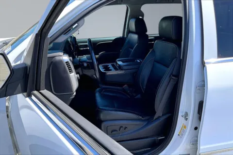 Another view of 2019 Chevrolet Silverado 2500 HD LTZ for sale in Redlands, CA at Redlands CDJR