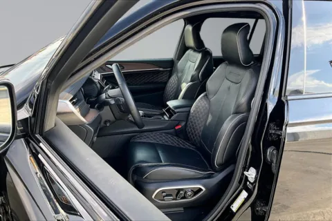 Another view of 2025 Jeep Grand Cherokee Summit for sale in Redlands, CA at Redlands CDJR