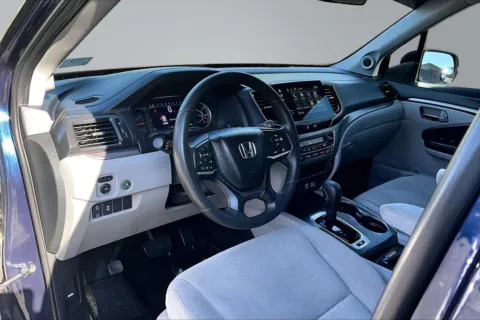 More photos of 2019 Honda Pilot EX at Redlands CDJR, CA