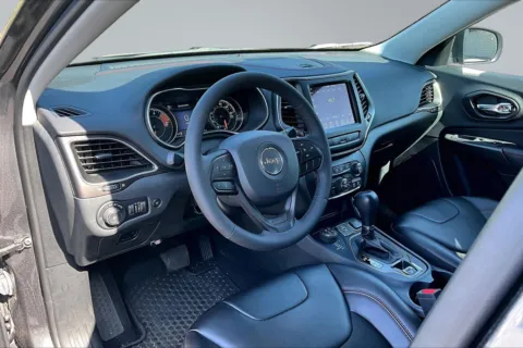 More photos of 2022 Jeep Cherokee Trailhawk at Redlands CDJR, CA