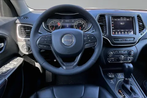 More photos of 2022 Jeep Cherokee Trailhawk at Redlands CDJR, CA