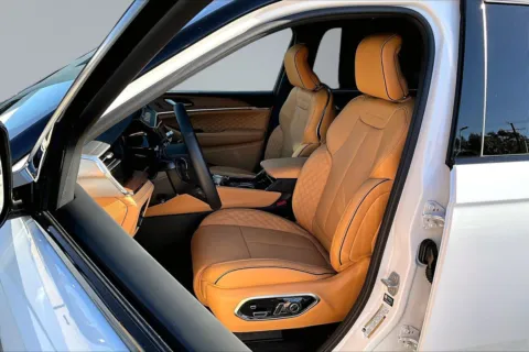 Another view of 2027 Jeep Grand Cherokee L Summit for sale in Redlands, CA at Redlands CDJR
