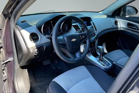 More photos of 2015 Chevrolet Cruze LS at Redlands CDJR, CA