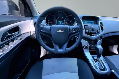 More photos of 2015 Chevrolet Cruze LS at Redlands CDJR, CA