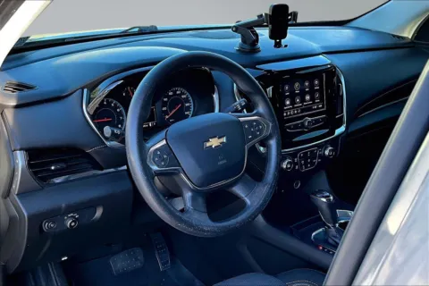 More photos of 2020 Chevrolet Traverse LS at Redlands CDJR, CA