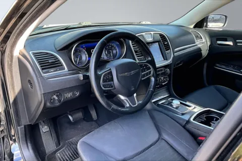 More photos of 2019 Chrysler 300 Touring at Redlands CDJR, CA