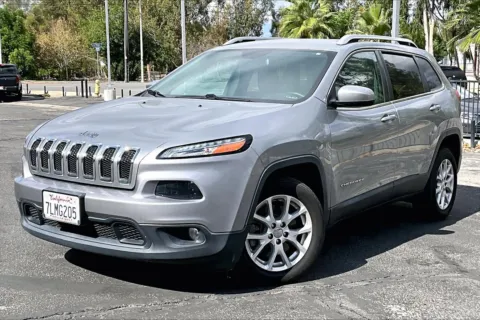 Photos of 2015 Jeep Cherokee Latitude for sale in Redlands, CA at Redlands CDJR