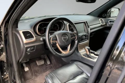 More photos of 2017 Jeep Grand Cherokee Limited at Redlands CDJR, CA