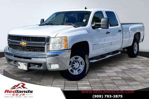 White 2007 Chevrolet Silverado 2500 HD LT for sale in Redlands, CA