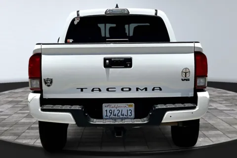 More photos of 2018 Toyota Tacoma TRD Off-Road at Redlands CDJR, CA