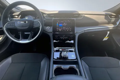More photos of 2025 Jeep Grand Cherokee L Altitude at Redlands CDJR, CA