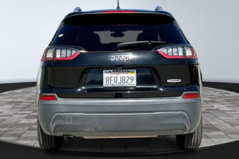 More photos of 2019 Jeep Cherokee Latitude at Redlands CDJR, CA