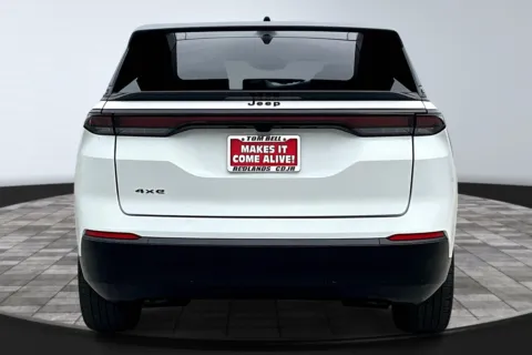 More photos of 2025 Jeep Wagoneer S Limited at Redlands CDJR, CA