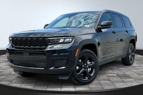 Photos of 2025 Jeep Grand Cherokee L Altitude for sale in Redlands, CA at Redlands CDJR