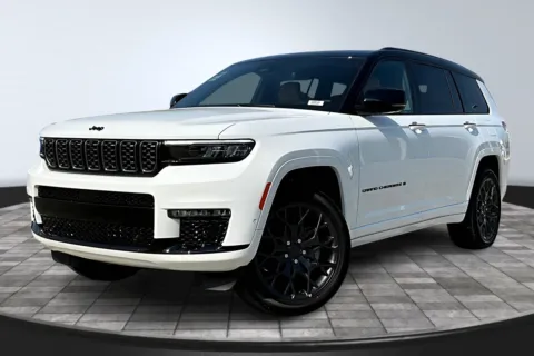 Photos of 2025 Jeep Grand Cherokee L Summit for sale in Redlands, CA at Redlands CDJR