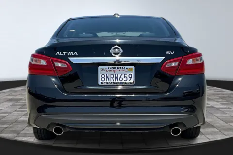 More photos of 2018 Nissan Altima 2.5 SV at Redlands CDJR, CA