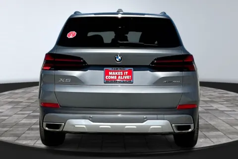 More photos of 2024 BMW X5 xDrive40i at Redlands CDJR, CA