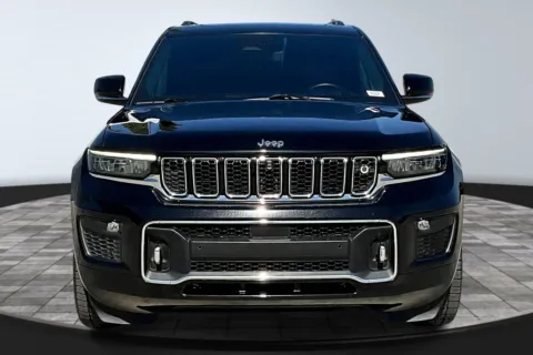 Another view of 2023 Jeep Grand Cherokee L Overland for sale in Redlands, CA at Redlands CDJR