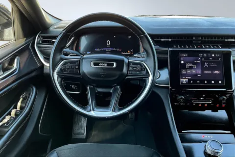 More photos of 2021 Jeep Grand Cherokee L Altitude at Redlands CDJR, CA