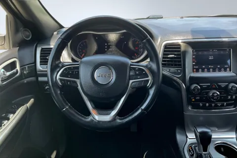 More photos of 2020 Jeep Grand Cherokee Laredo E at Redlands CDJR, CA