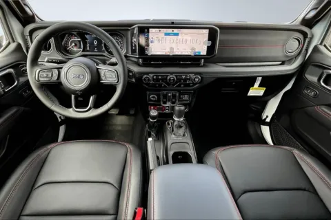 More photos of 2025 Jeep Gladiator Rubicon at Redlands CDJR, CA