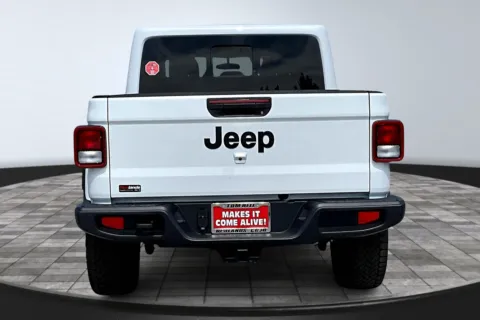 More photos of 2025 Jeep Gladiator Nighthawk at Redlands CDJR, CA