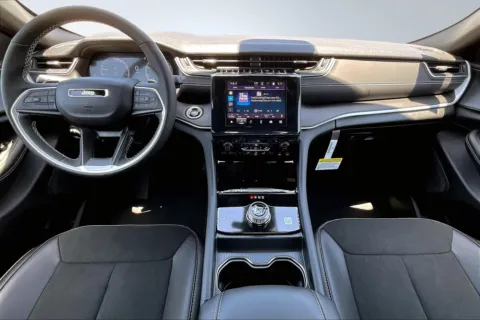 More photos of 2025 Jeep Grand Cherokee Altitude at Redlands CDJR, CA