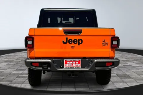 More photos of 2025 Jeep Gladiator Willys at Redlands CDJR, CA