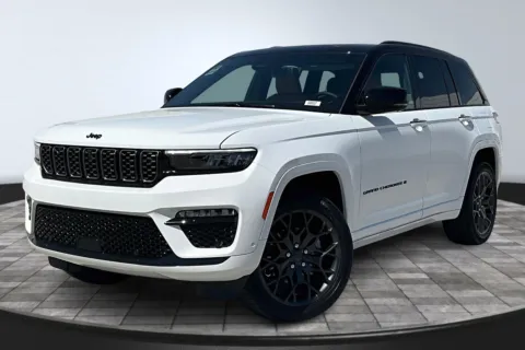 Photos of 2025 Jeep Grand Cherokee Summit for sale in Redlands, CA at Redlands CDJR