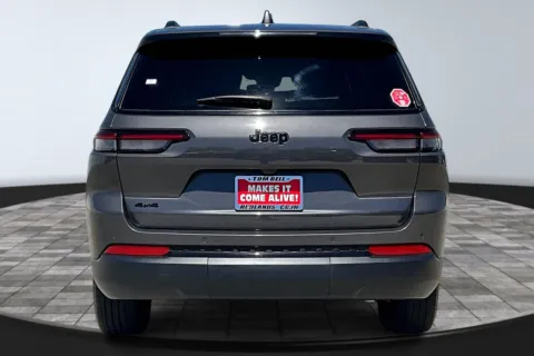 More photos of 2024 Jeep Grand Cherokee L Altitude at Redlands CDJR, CA
