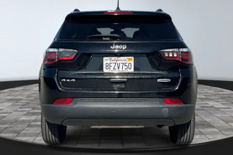 More photos of 2018 Jeep Compass Latitude at Redlands CDJR, CA