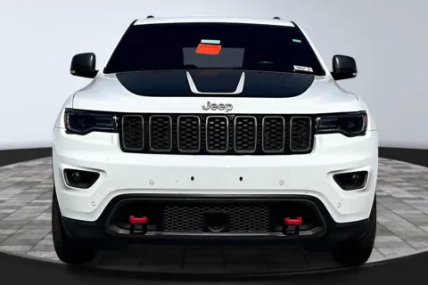 Another view of 2021 Jeep Grand Cherokee Trailhawk for sale in Redlands, CA at Redlands CDJR