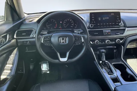 More photos of 2018 Honda Accord LX at Redlands CDJR, CA