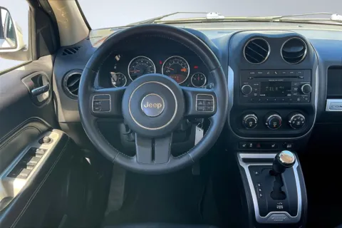 More photos of 2014 Jeep Compass Latitude at Redlands CDJR, CA