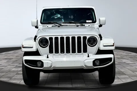 Another view of 2023 Jeep Gladiator High Altitude for sale in Redlands, CA at Redlands CDJR
