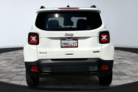 More photos of 2022 Jeep Renegade Latitude at Redlands CDJR, CA
