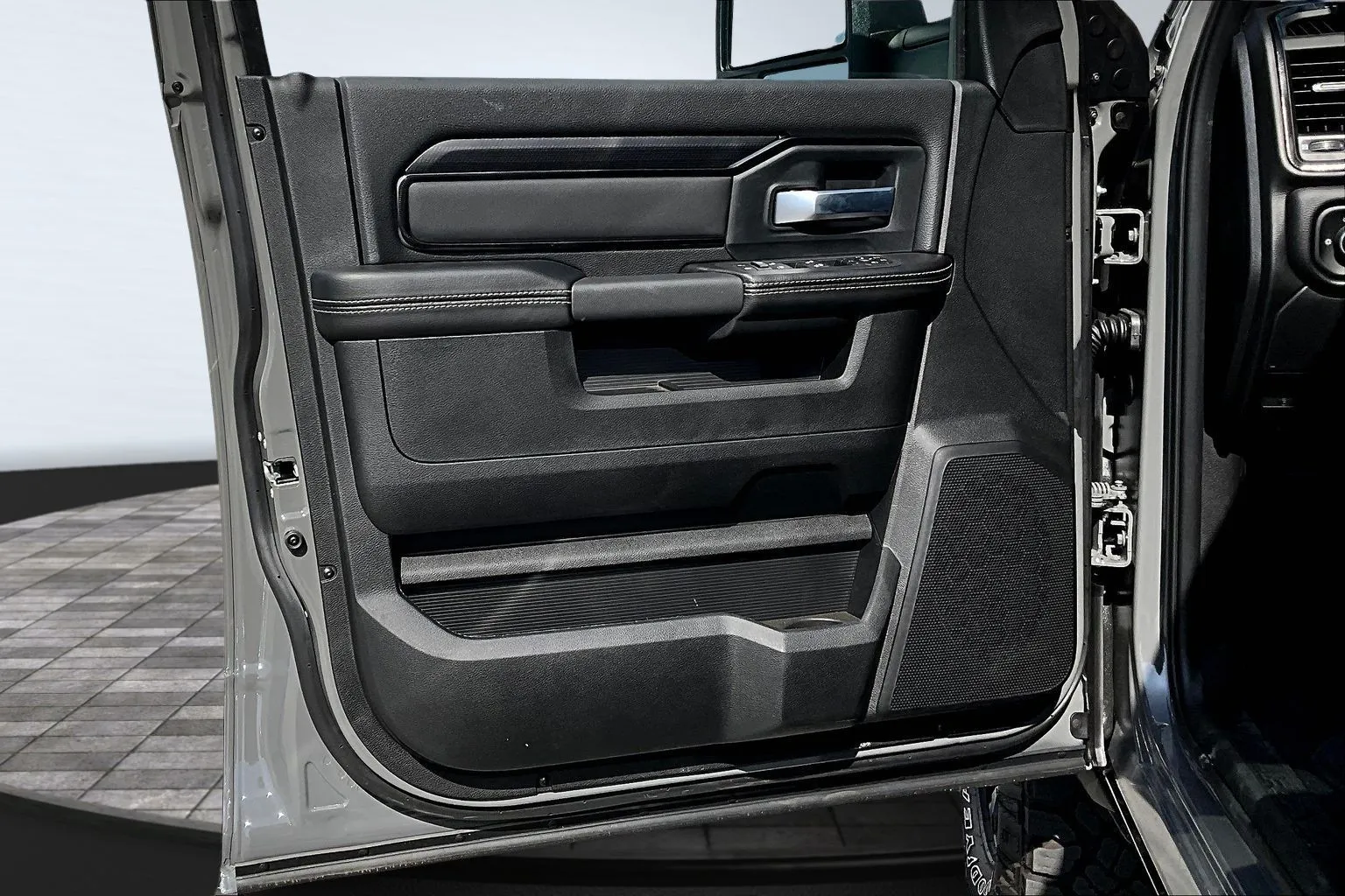 2026 RAM 2500 Power Wagon - Photo 12