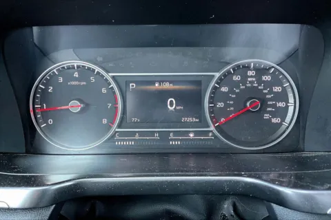 More photos of 2022 Kia Sorento LX at Redlands CDJR, CA