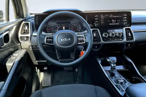 More photos of 2022 Kia Sorento LX at Redlands CDJR, CA