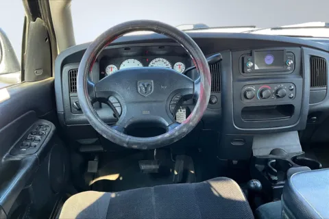More photos of 2002 Dodge Ram 1500 SLT at Redlands CDJR, CA