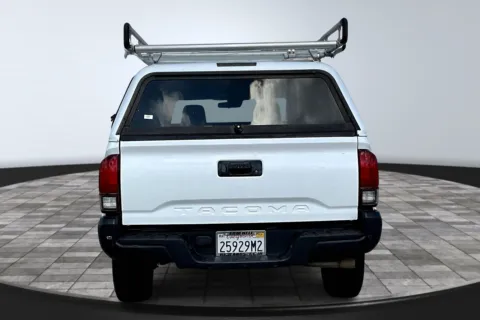 More photos of 2018 Toyota Tacoma SR5 at Redlands CDJR, CA