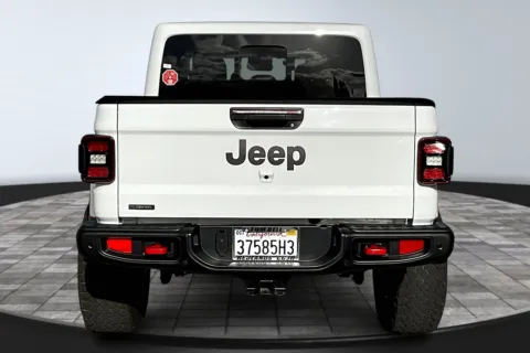 More photos of 2021 Jeep Gladiator Rubicon at Redlands CDJR, CA