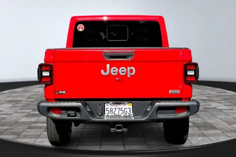 More photos of 2021 Jeep Gladiator Overland at Redlands CDJR, CA