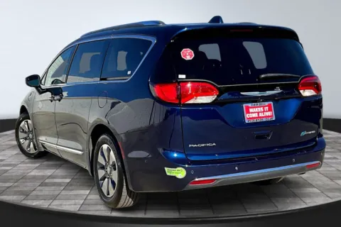 Photos of 2020 Chrysler Pacifica Hybrid Limited for sale in Redlands, CA at Redlands CDJR