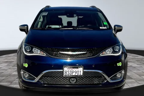 Another view of 2020 Chrysler Pacifica Hybrid Limited for sale in Redlands, CA at Redlands CDJR