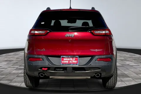 More photos of 2014 Jeep Cherokee Trailhawk at Redlands CDJR, CA