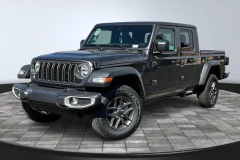 Photos of 2025 Jeep Gladiator Sport S for sale in Redlands, CA at Redlands CDJR