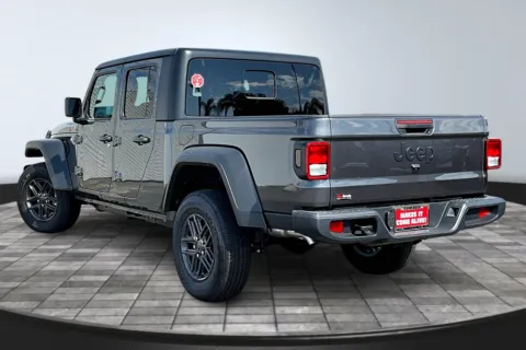 Another view of 2025 Jeep Gladiator Sport S for sale in Redlands, CA at Redlands CDJR