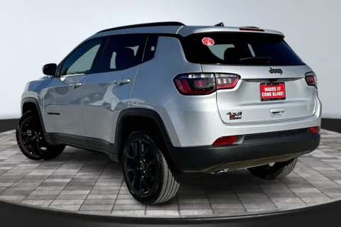 More photos of 2026 Jeep Compass Latitude at Redlands CDJR, CA